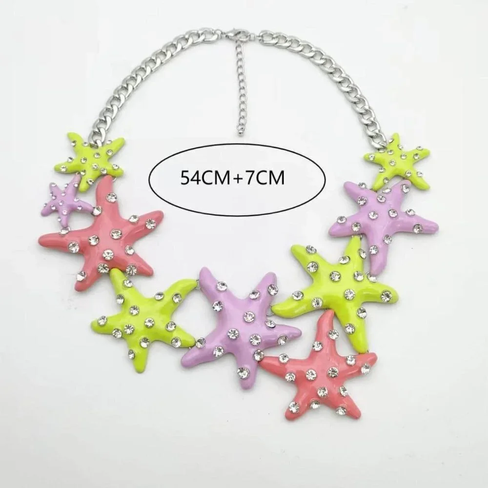 Get it now! Rhinestone Decor Starfish Bib Necklace